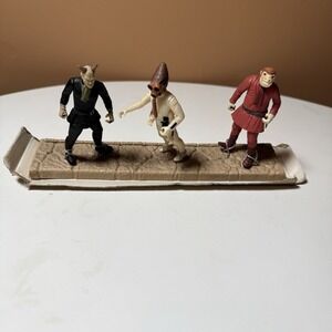 Star Wars :‎ A New Hope 1998 Has to power Of The force cantina Aliens